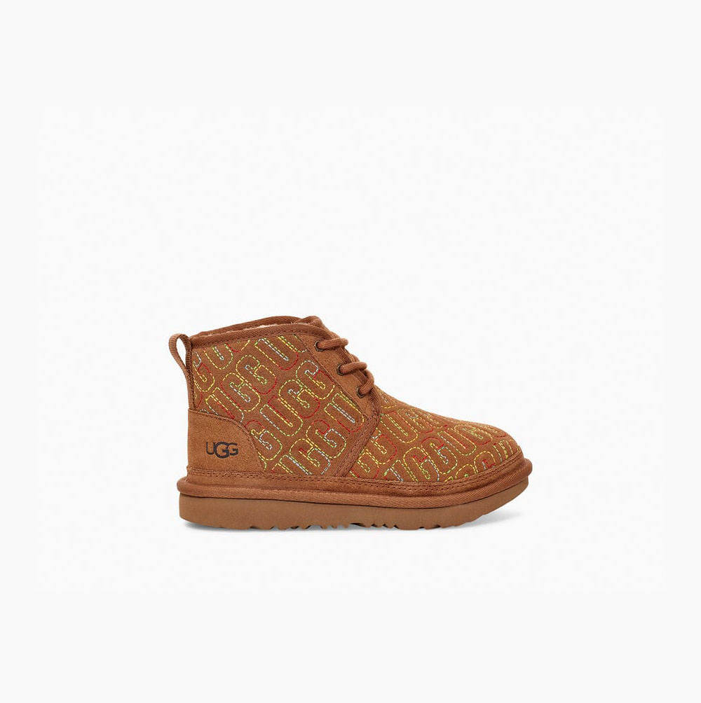 UGG Neumel II Graphic Stitch - Boots Barn - Brune (NO-T459)